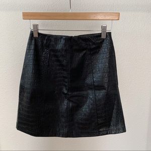 Francescas’s Miami faux leather skirt